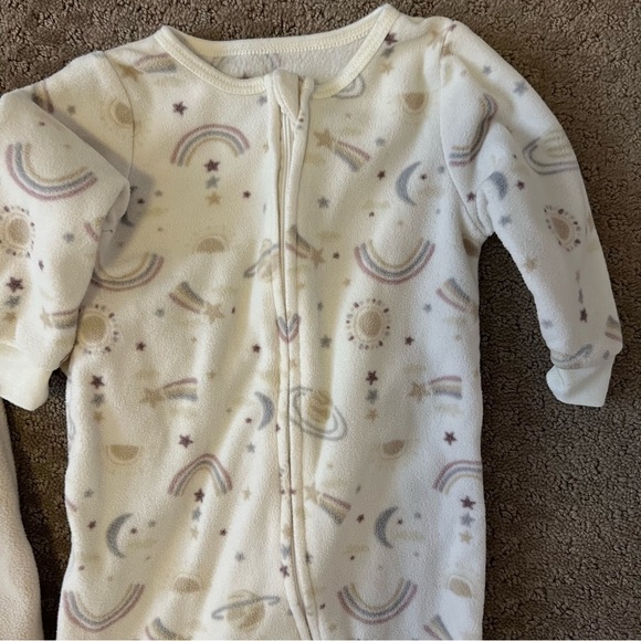 Fleece pajama bundle size 9 months - Picture 2 of 6